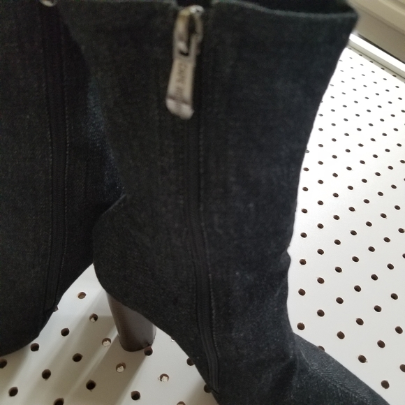 Denim fabric bootie wood heel 3 inches - Picture 5 of 8
